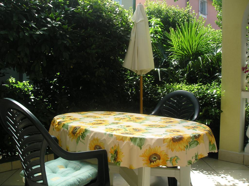 Family Apartments Ankica Crikvenica Kültér fotó