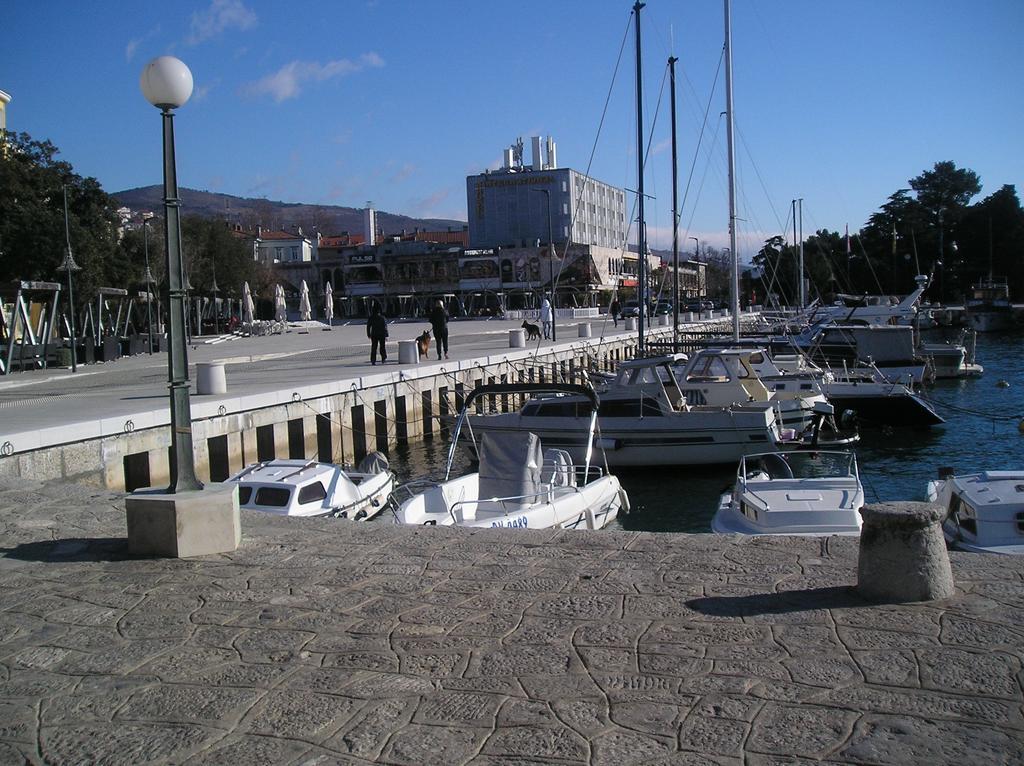 Family Apartments Ankica Crikvenica Kültér fotó